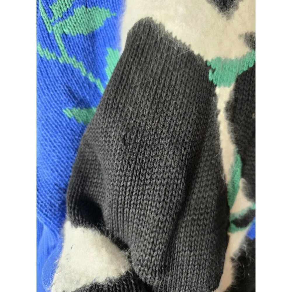 Vintage 90’s panda Cotton blue sweater- Unisex- Fits Like A Large - Picture 12 of 13